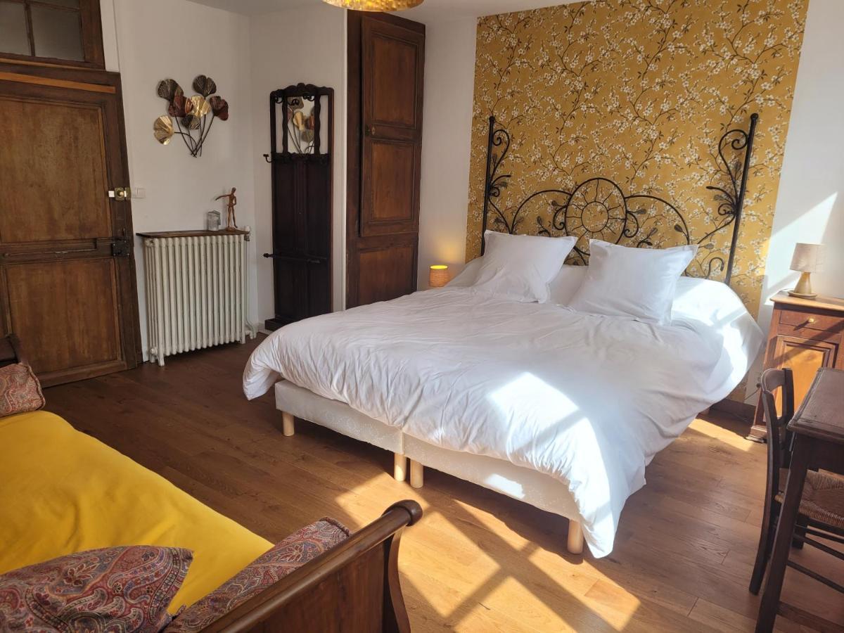 La Cour Du Chateau La Charite-sur-Loire Ngoại thất bức ảnh