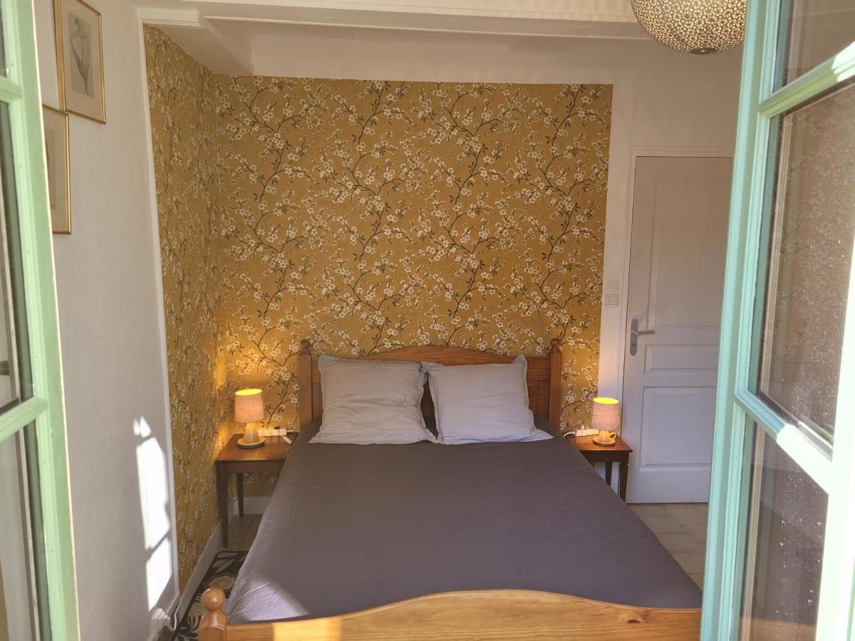 La Cour Du Chateau La Charite-sur-Loire Ngoại thất bức ảnh